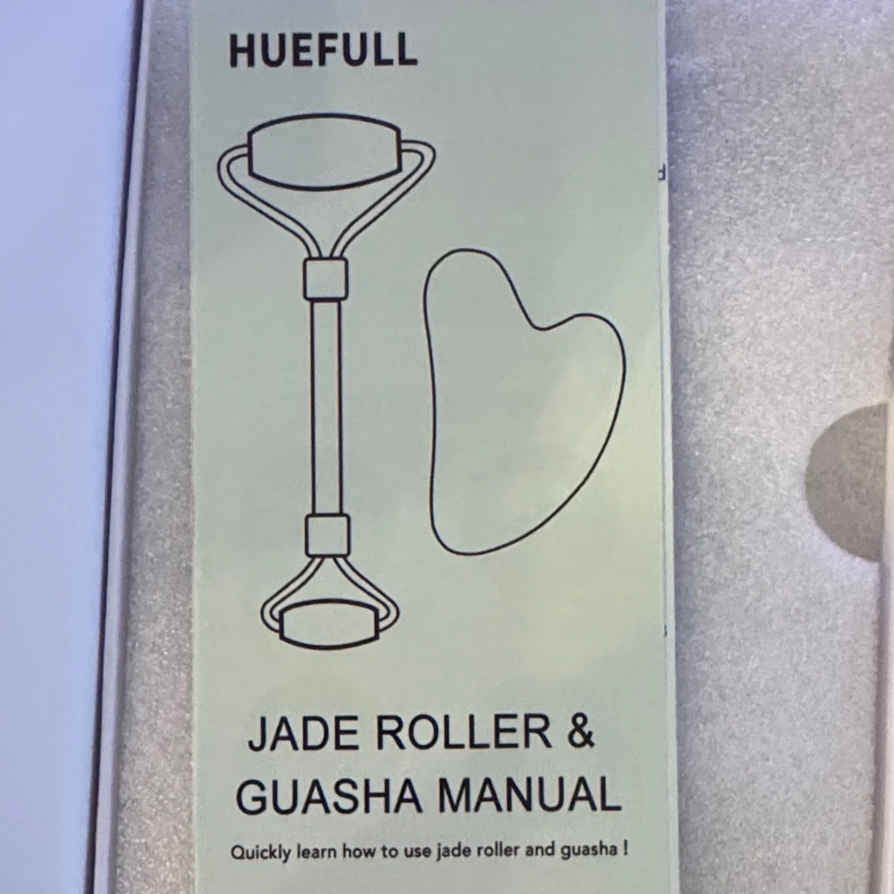 Huefull Jade Roller‎ and Guasha Set